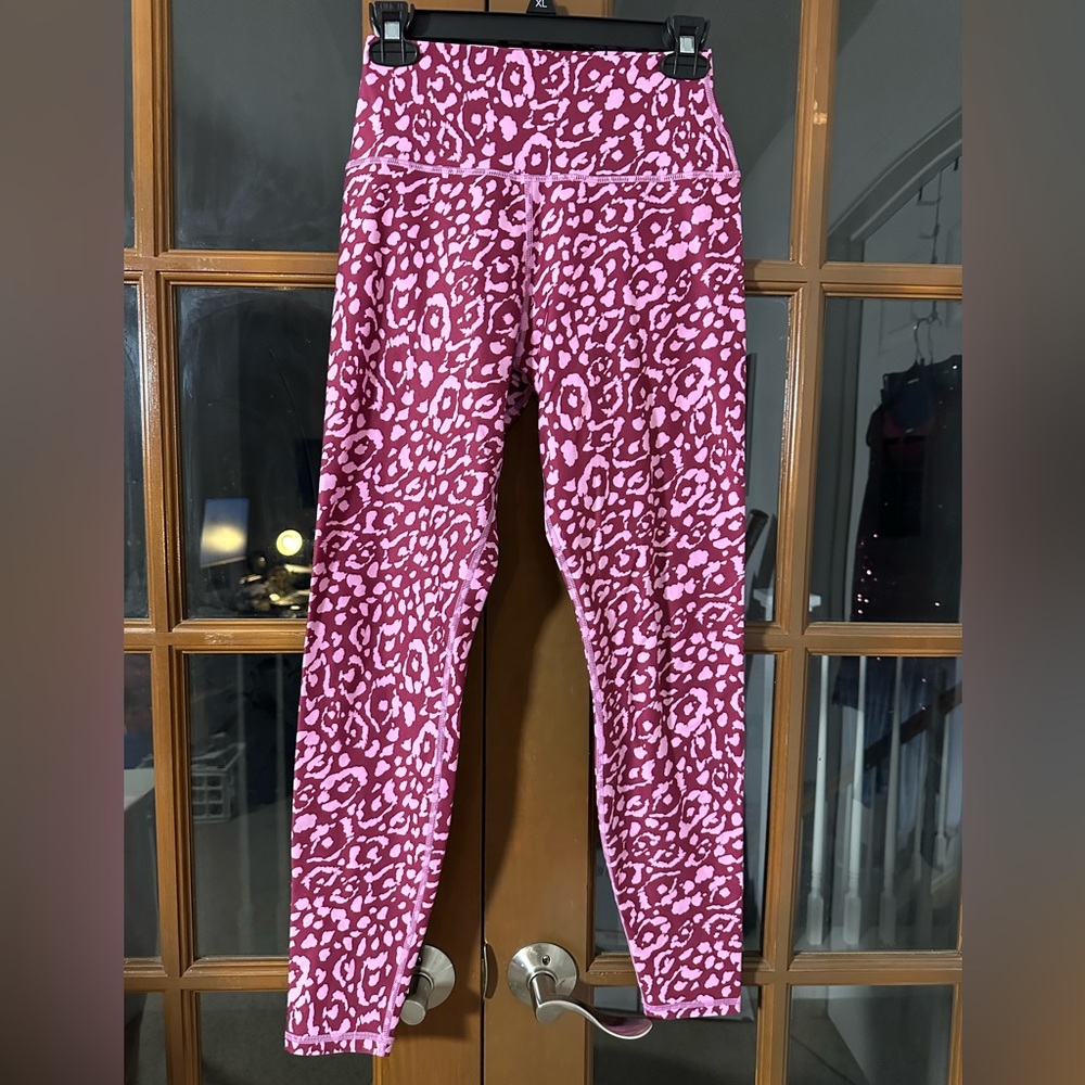 LIKE NEW!! Spiritual Gangster Pink Leopard Leggings